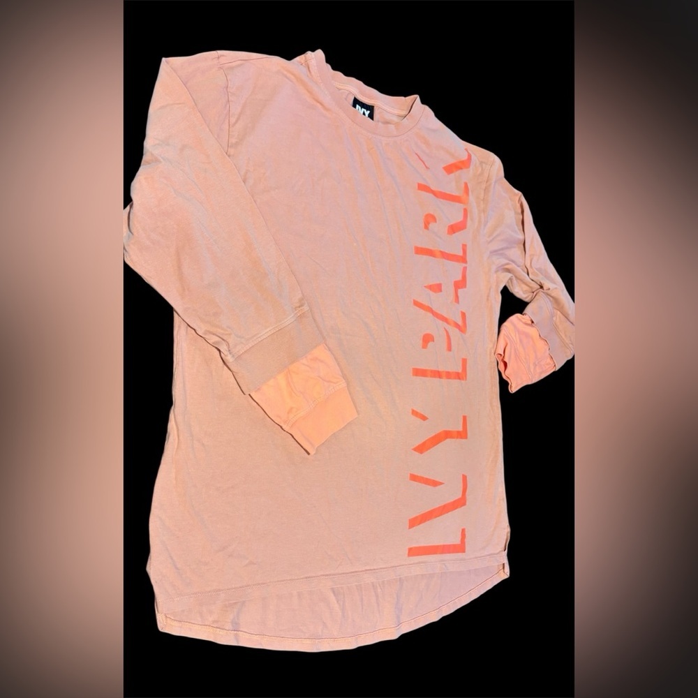 ⭐️IVY PARK Beyoncé Shadow Long Sleeve T-Shirt Coral/Salmon Hi-low Hem XL -NWOT⭐️